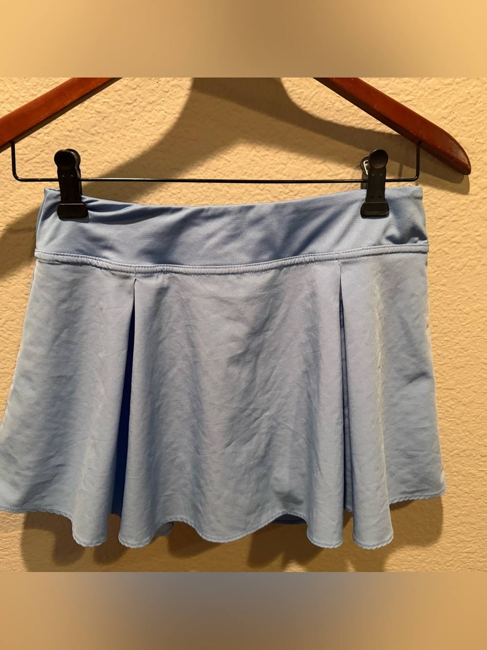 Love Tree Light Blue athletic skirt woman’s size small